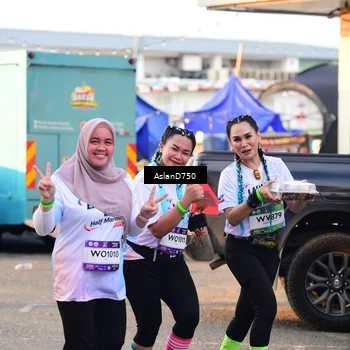Runner Photo 7761216