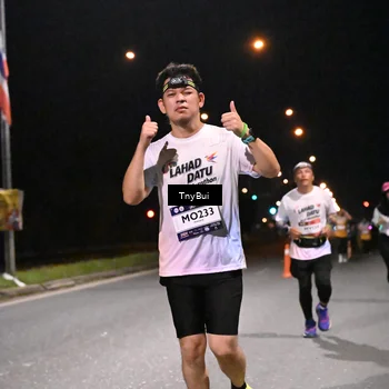 Runner Photo 7761235