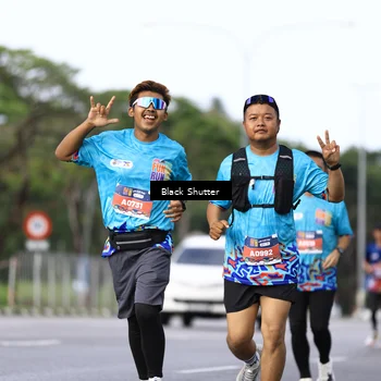 Runner Photo 7761236