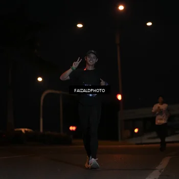 Runner Photo 7761251