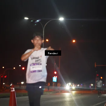Runner Photo 7761253