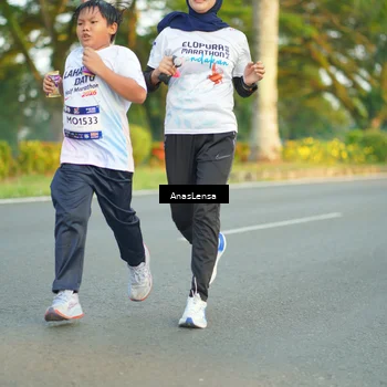 Runner Photo 7761254