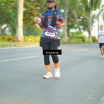 Runner Photo 7761274