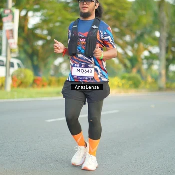 Runner Photo 7761285