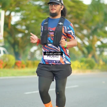 Runner Photo 7761292