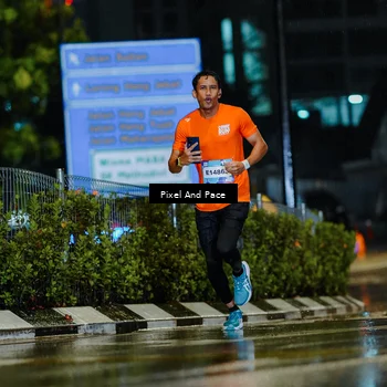 Runner Photo 7761306