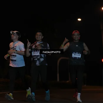 Runner Photo 7761309