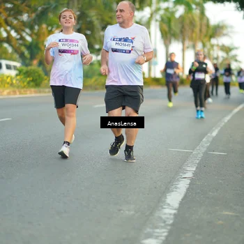 Runner Photo 7761312