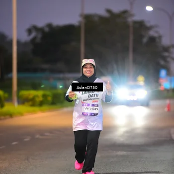 Runner Photo 7761314