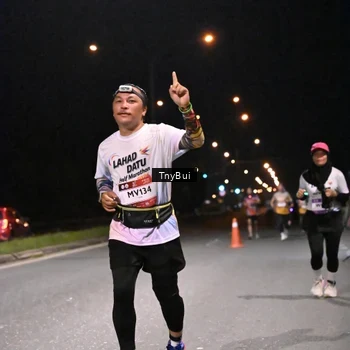 Runner Photo 7761322
