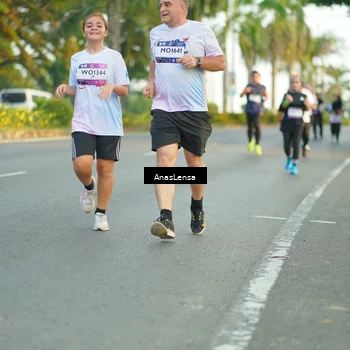 Runner Photo 7761323