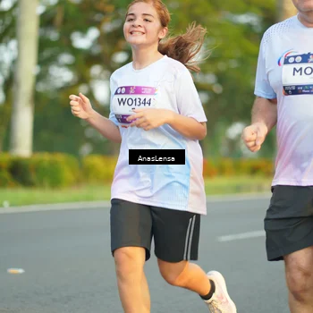 Runner Photo 7761349