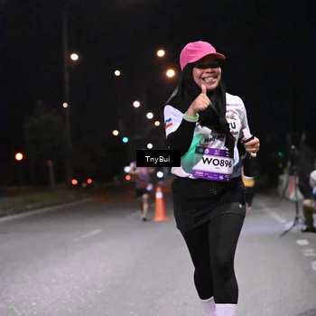 Runner Photo 7761359