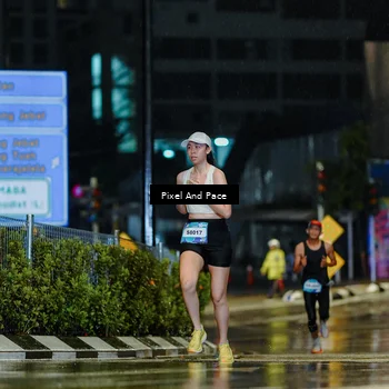 Runner Photo 7761363