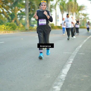 Runner Photo 7761370