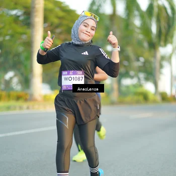 Runner Photo 7761390