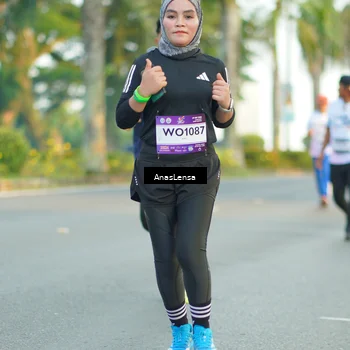 Runner Photo 7761395