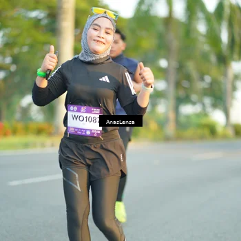 Runner Photo 7761405