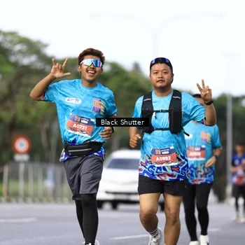 Runner Photo 7761409