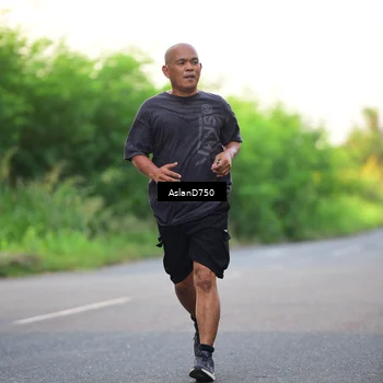 Runner Photo 7761422