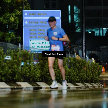 Runner Photo 7761444