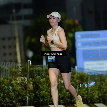 Runner Photo 7761448