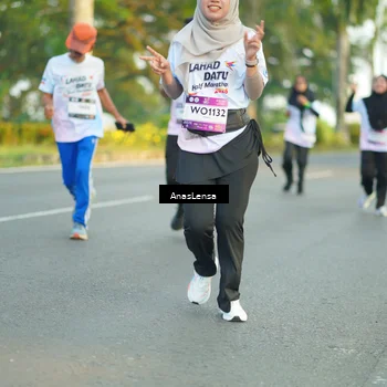 Runner Photo 7761457