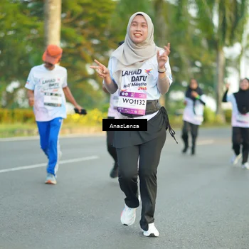 Runner Photo 7761460