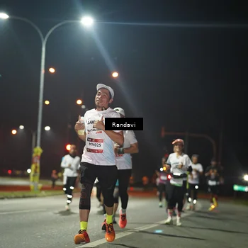 Runner Photo 7761471