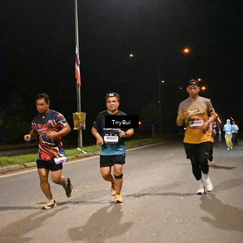 Runner Photo 7761473