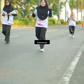 Runner Photo 7761516