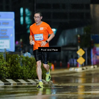 Runner Photo 7761540