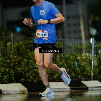 Runner Photo 7761546