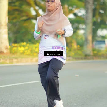 Runner Photo 7761555