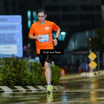 Runner Photo 7761561