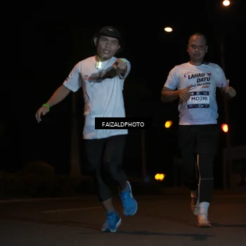 Runner Photo 7761562
