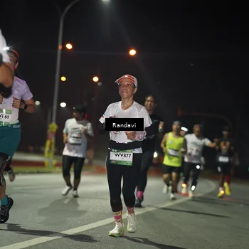 Runner Photo 7761573