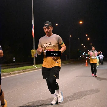 Runner Photo 7761581