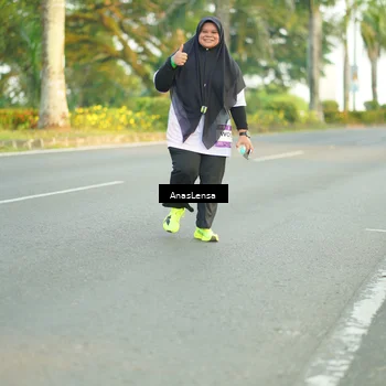 Runner Photo 7761583