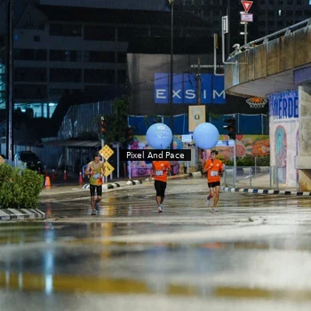 Runner Photo 7761608