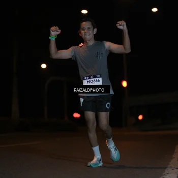 Runner Photo 7761610