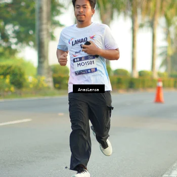 Runner Photo 7761627