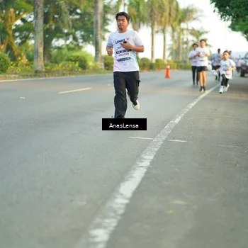 Runner Photo 7761632