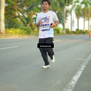 Runner Photo 7761641
