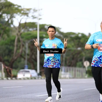 Runner Photo 7761645