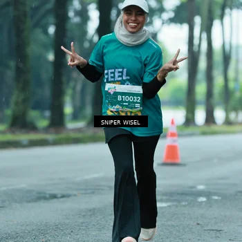 Runner Photo 7761651