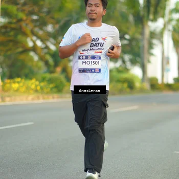 Runner Photo 7761652