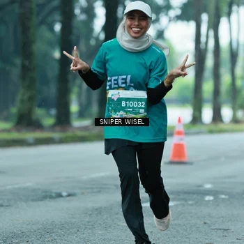 Runner Photo 7761669