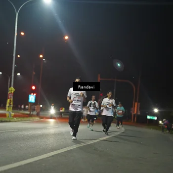 Runner Photo 7761671