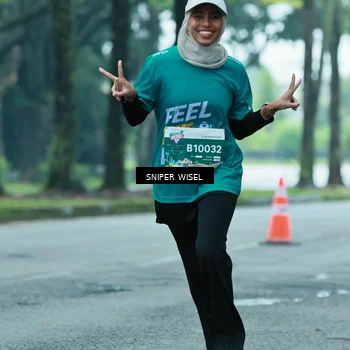 Runner Photo 7761678
